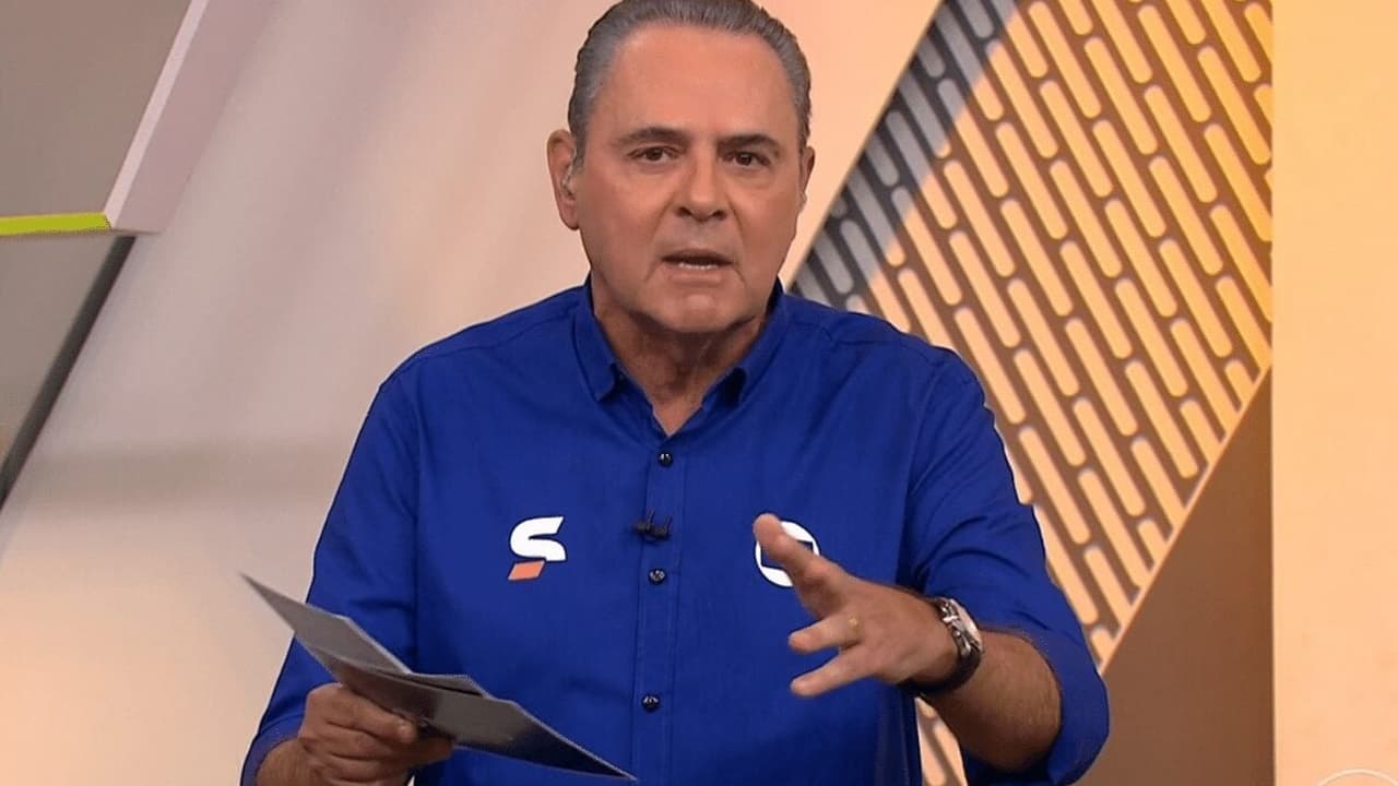 Luis Roberto contesta jogador do Flamengo em ação polêmica contra o Cruz Azul: Fez sim