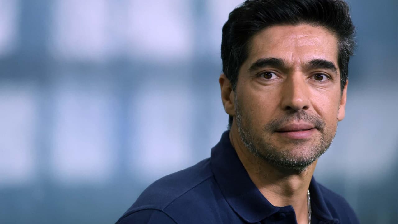 Abel Ferreira desafia Palmeiras em clássico contra Santos: 