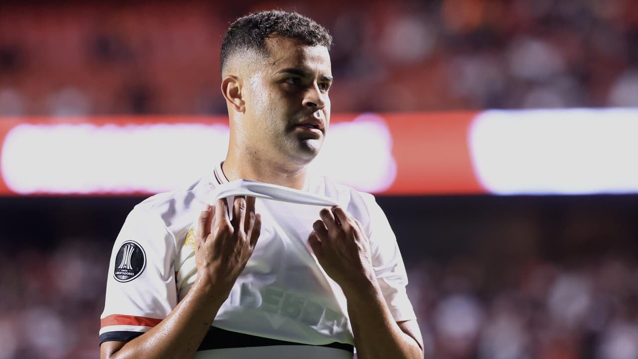 Corinthians desafia mercado: busca por Alisson ganha força após mudanças no São Paulo