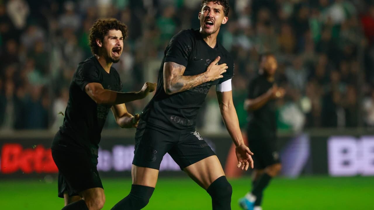 Corinthians enfrenta colapso defensivo: titulares ausentes impactam desempenho em campo