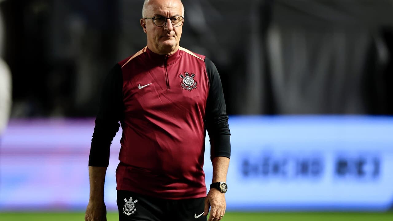 Análise de Dorival: Confronto entre Corinthians e Flamengo na Supercopa e seus contextos diferenciados