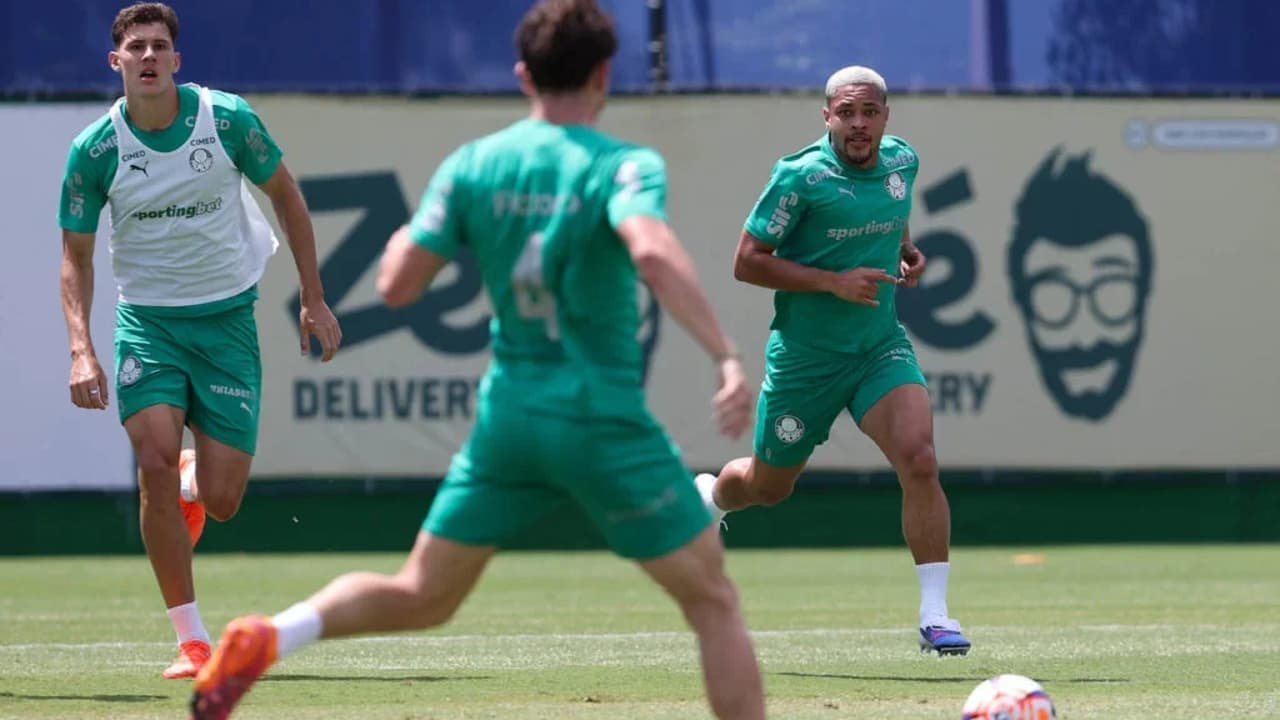 Vitor Roque brilha novamente e destaca importância do empate para o Palmeiras