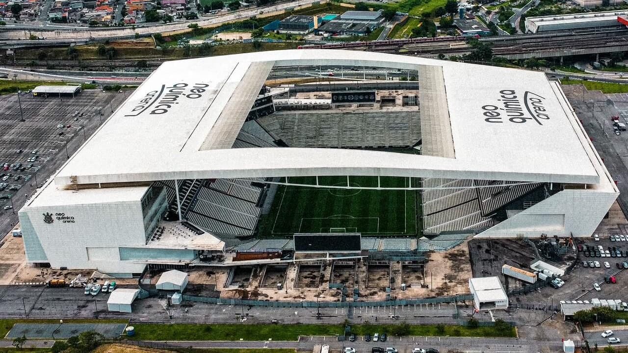 Corinthians admite dívidas com a Caixa, em impasse que ameaça futuro financeiro do clube