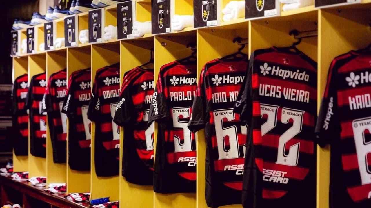 Flamengo confirma escalação para estreia de 2026, desafiando a Portuguesa-RJ em grande jogo
