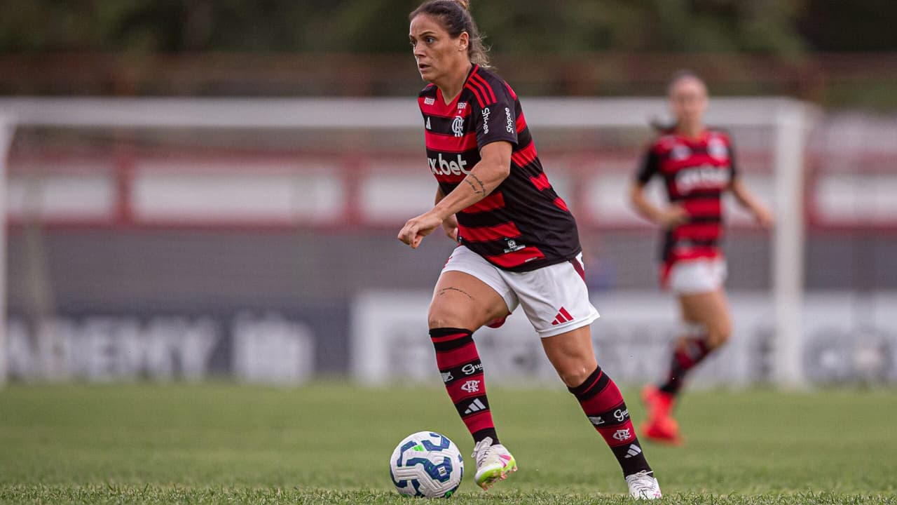 Flamengo sacode o time feminino: sete jogadoras, incluindo Gláucia e Agustina, deixam o clube