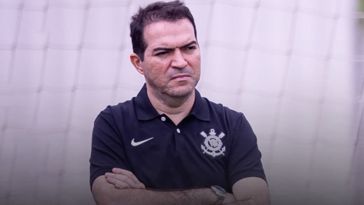 Torcedores do Corinthians reagem com expectativa à nova contratação: 