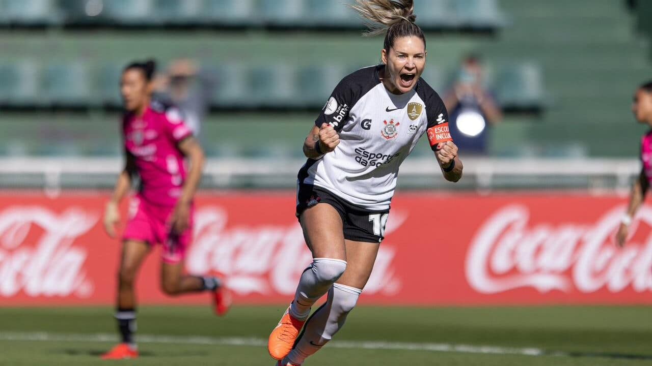 Gabi Zanotti não se reapresenta no Corinthians: renovação em meio a negociações intensas e impasse