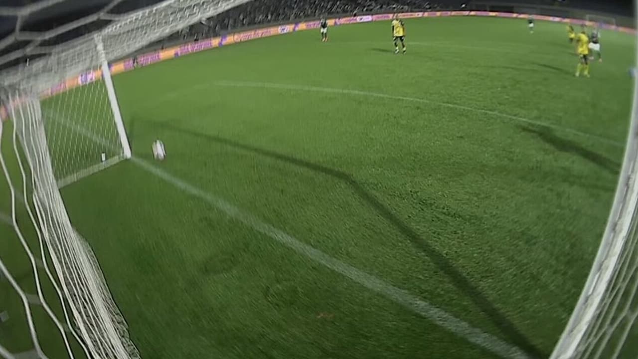 Polêmica na Copinha: gol do Palmeiras gera debate sobre aplicação do VAR e seus critérios