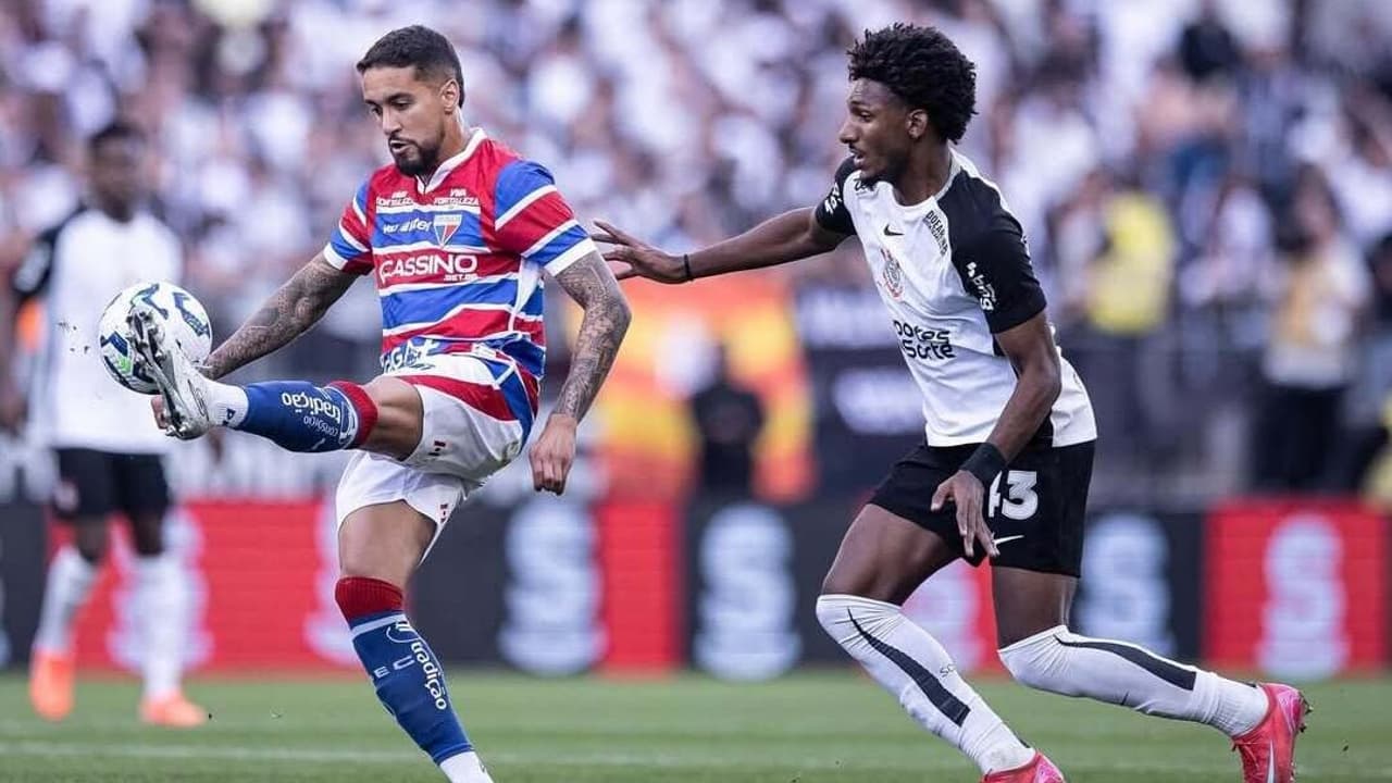 Corinthians acelera negociações para recontratar Matheus Pereira do Fortaleza, em transação decisiva