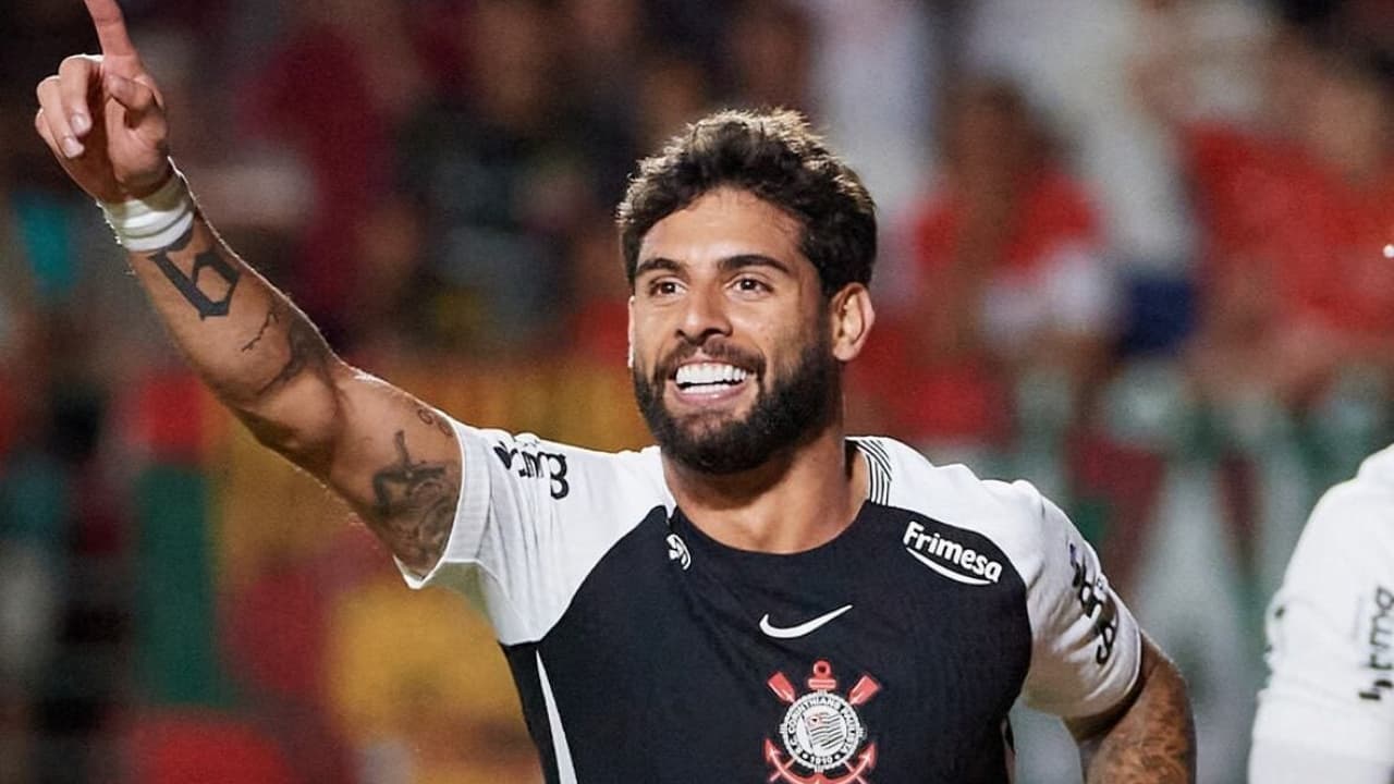 Corinthians Selaciona a Vitória nos Acréscimos com Gol de Yuri Alberto e Conquista Posição no G4 do Paulistão