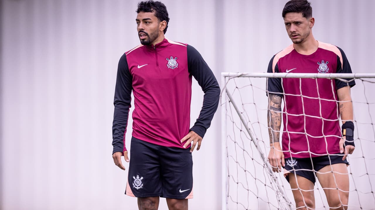 Corinthians intensifica treinos: reações pós-perda de bola e ajustes táticos em foco na pré-temporada