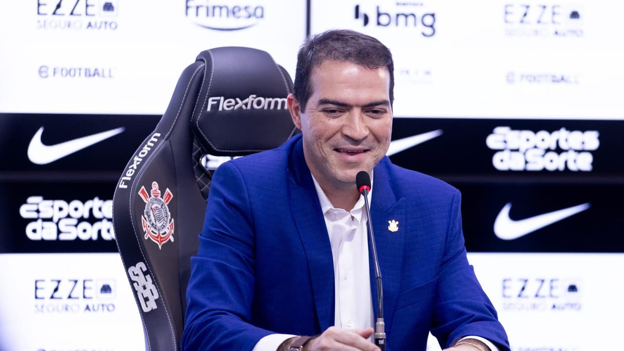 Corinthians reage ao mercado, define alvos prioritários e busca reforços em posições estratégicas