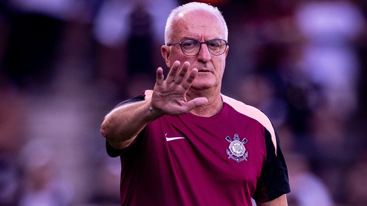 Dorival Júnior defende Corinthians após derrota e afirma: 