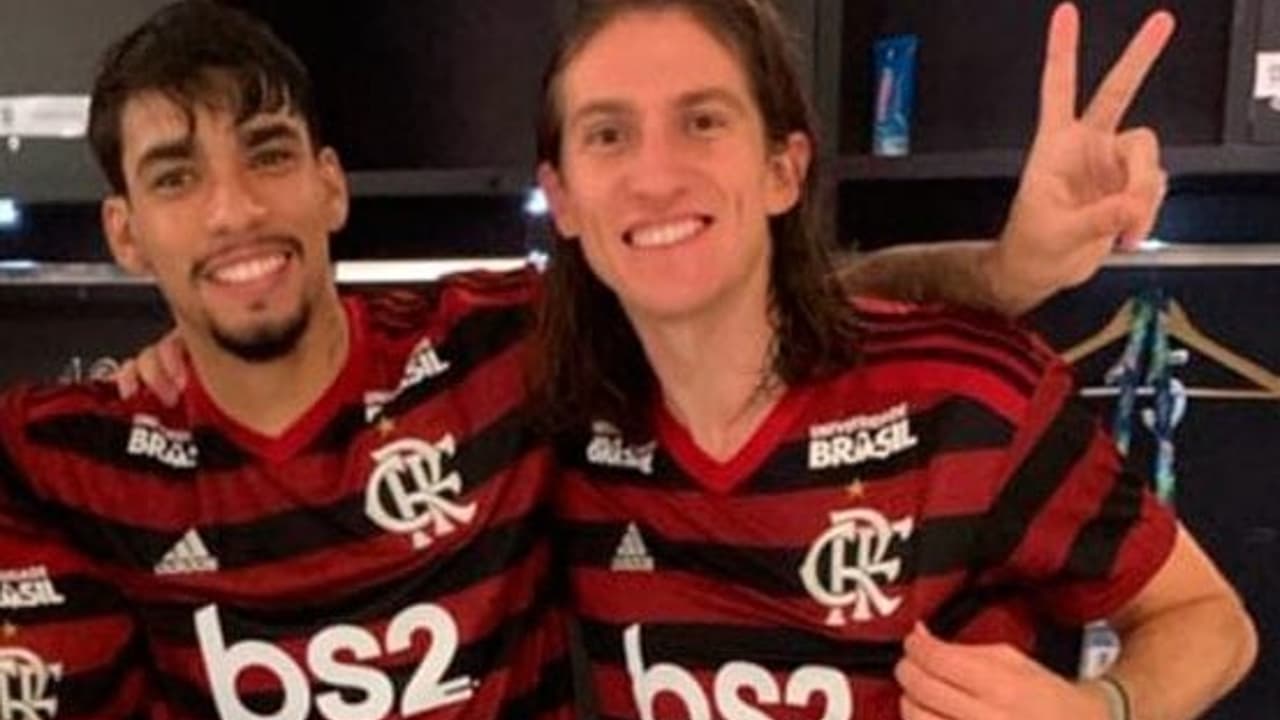 Filipe Luís exalta possível retorno de Paquetá ao Flamengo: Repatriar um ídolo é uma contratação incrível