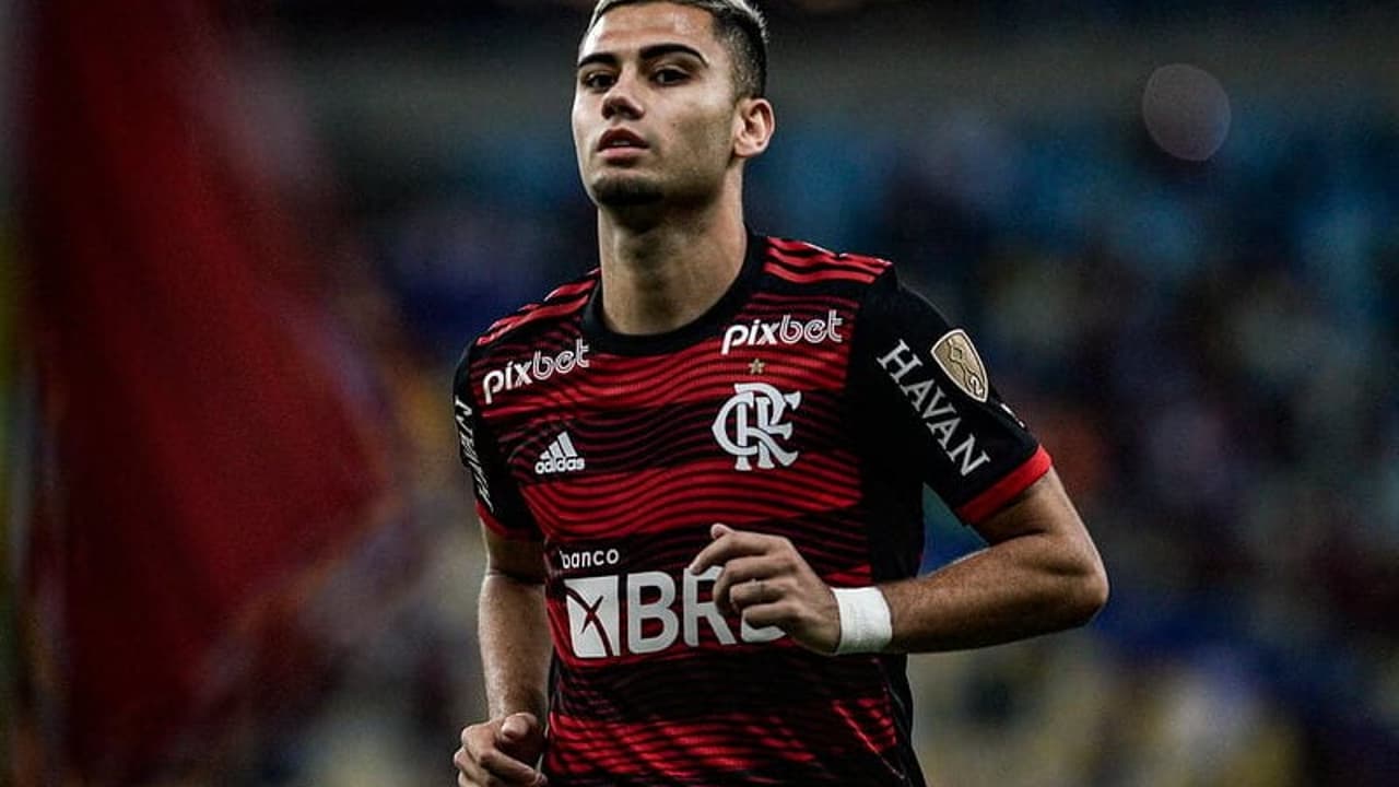 Vitor Sérgio revela quais ex-jogadores do Flamengo aceitaria de volta em meio a polêmica interna