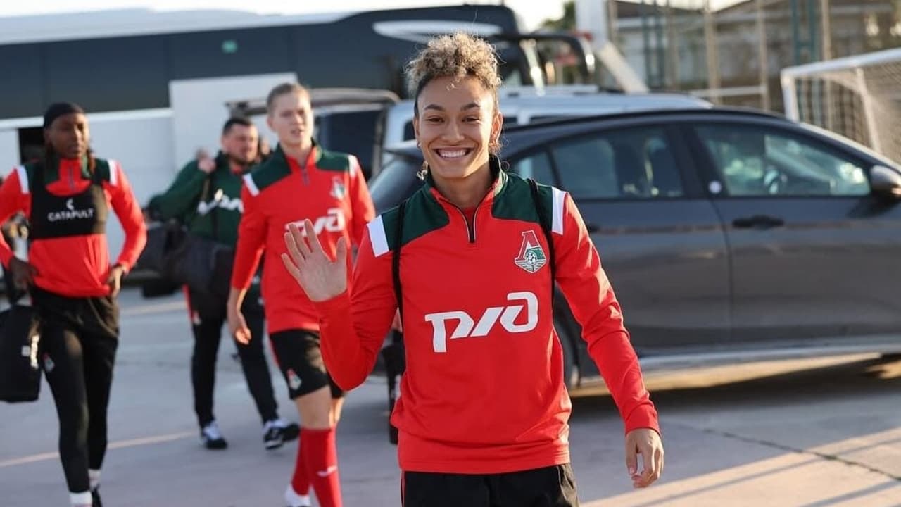 Palmeiras contrata Layssa Santos, destaque no futebol russo, e promete fortalecer o ataque