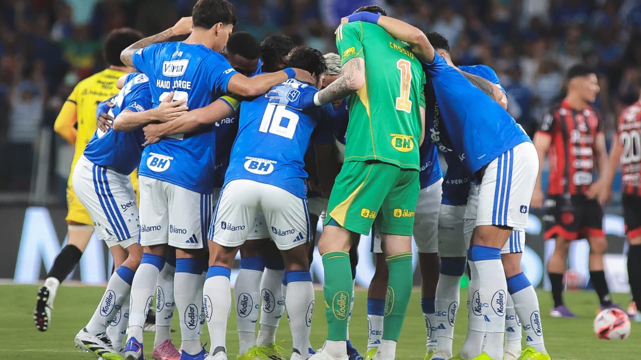 Cruzeiro adota tática eficiente contra Pouso Alegre, mas precisa ajustar a finalização