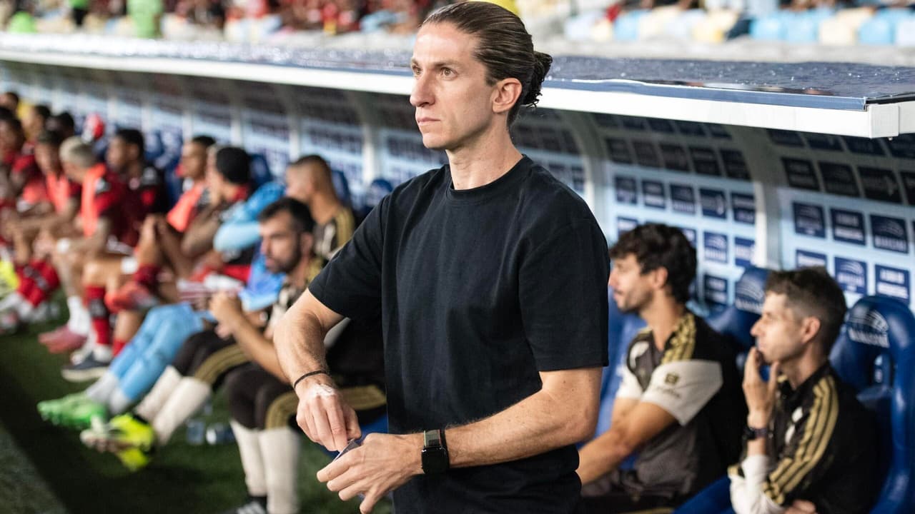 Flamengo enfrenta crise: quarta partida sem vitória marca novo desafio pós-Tite