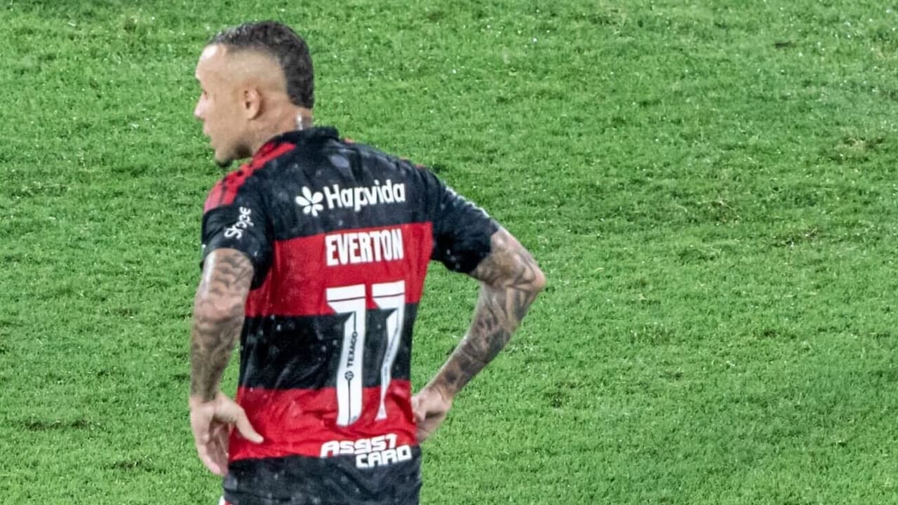 Cebolinha sinaliza despedida do Flamengo após vice na Recopa: Última temporada