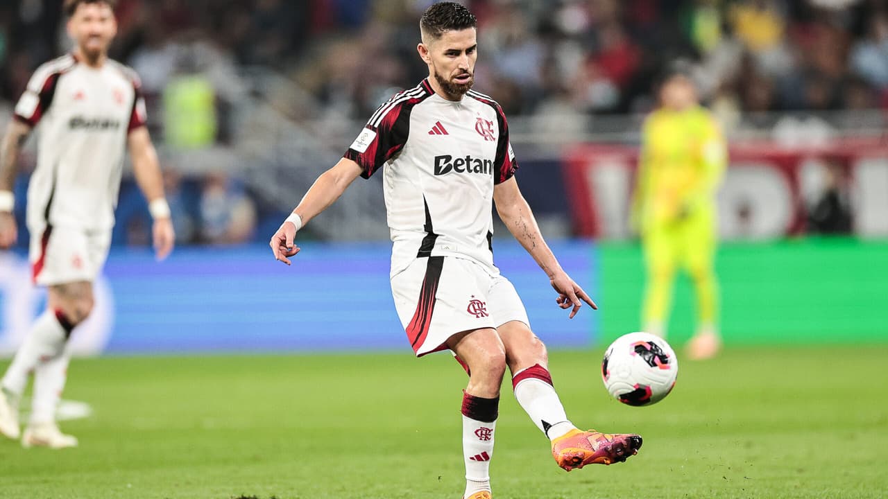 Jorginho segue fora do Flamengo para confronto contra o Madureira