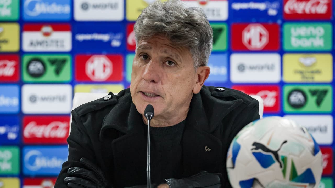 Renato Gaúcho defende a inclusão de jogador do Cruzeiro na convocação para a Copa do Mundo