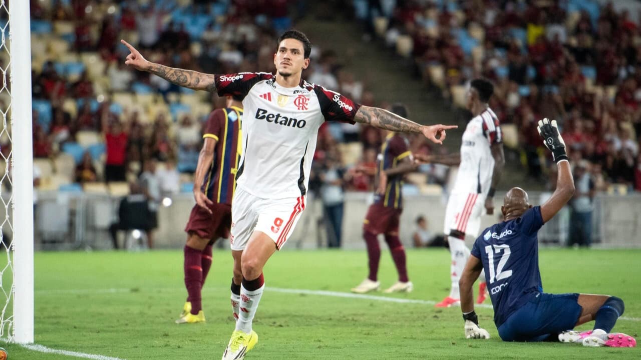 Flamengo domina Madureira com quatro gols de Pedro e garante lugar na final contra o Fluminense
