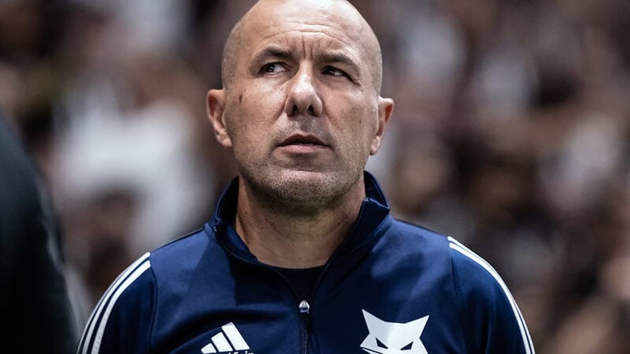 Flamengo Finaliza Acordo e Apresenta Leonardo Jardim como Novo Treinador