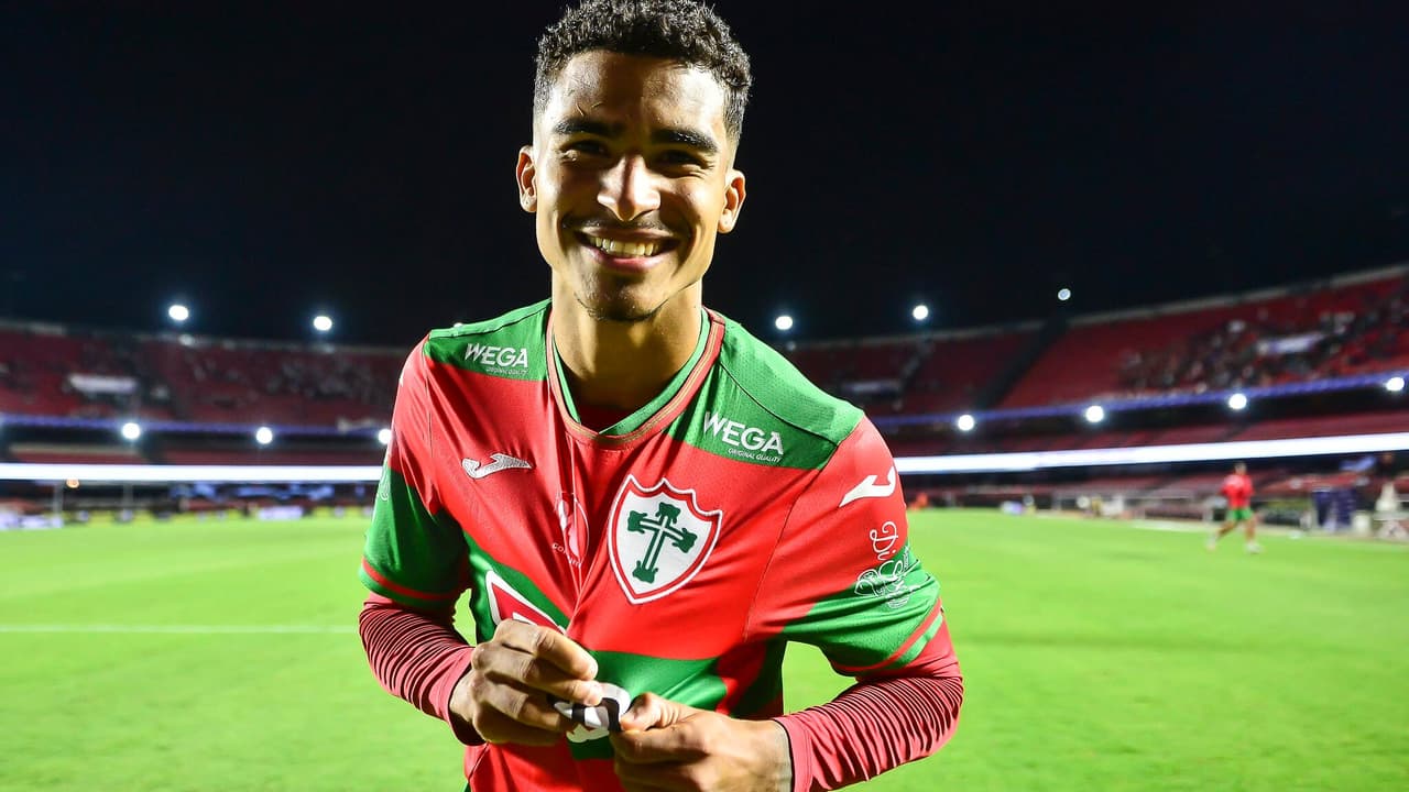 Corinthians Negocia Liberação de Renê com a Portuguesa: Pressão para Fechar Acordo