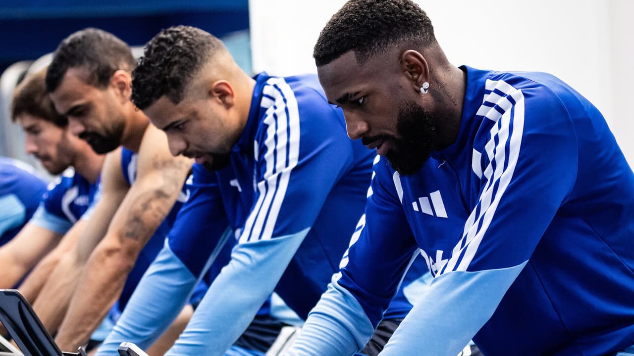 Desfalque Crucial: Cruzeiro Perdendo Importante Jogador para Enfrentamento Contra o Athletico-PR