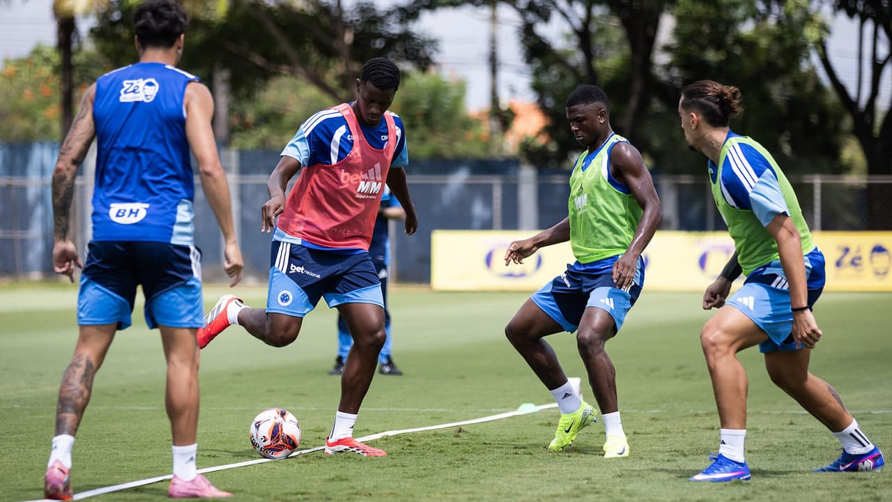 Cruzeiro Avança nos Treinos: Gerson e Cássio em Foco nas Novas Estratégias