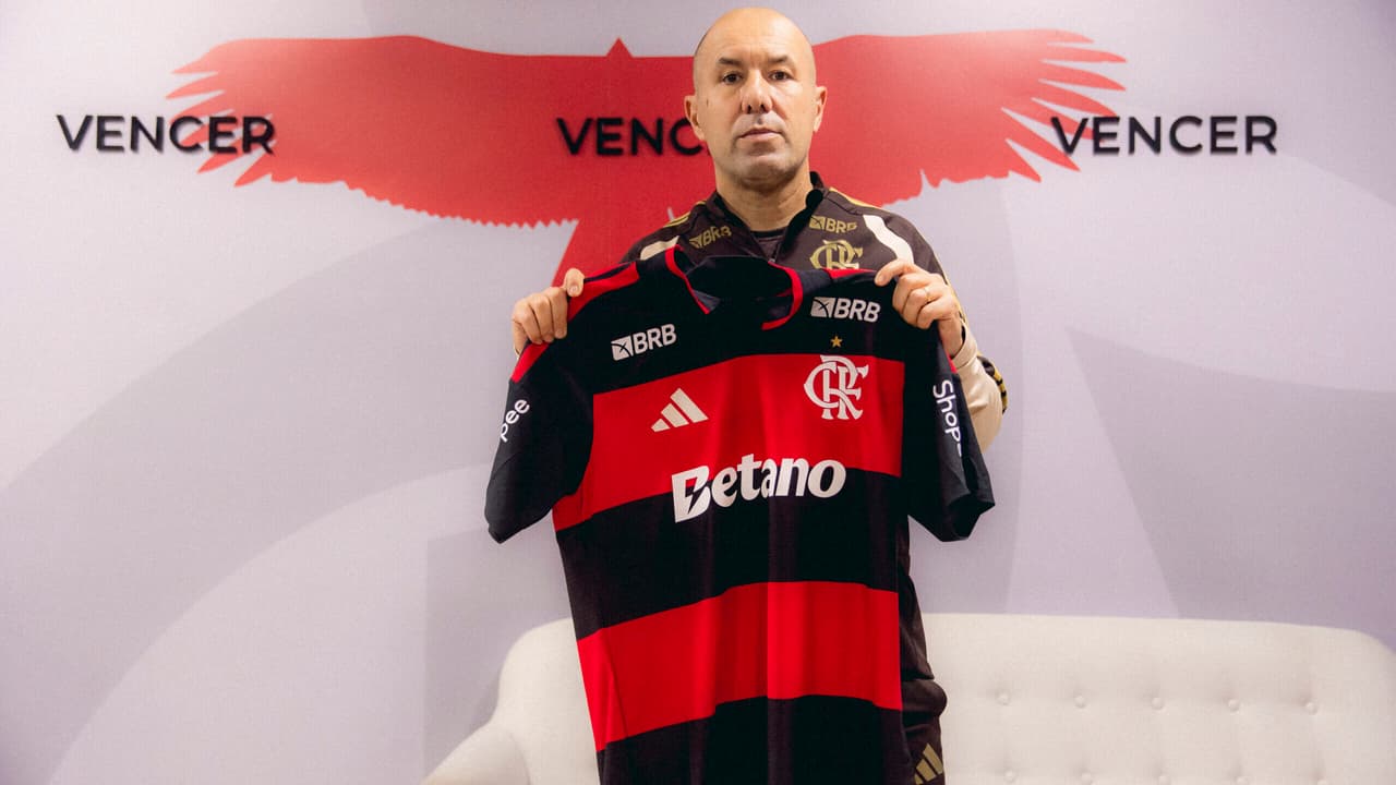 Flamengo oficializa Leonardo Jardim como novo comandante técnico