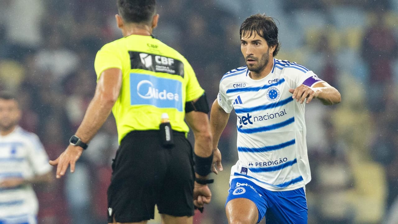 Lucas Silva revela que Pedrinho expressou descontentamento com o elenco do Cruzeiro
