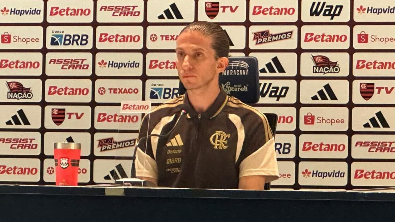 Filipe Luís Reflete sobre Críticas da Torcida do Flamengo: Compartilho da Paixão e da Frustração