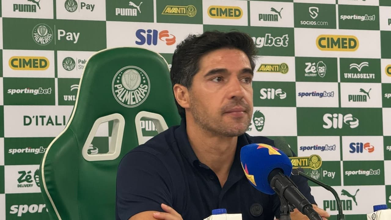 Abel celebra conquista inicial do Palmeiras e reforça foco na busca pelo recorde