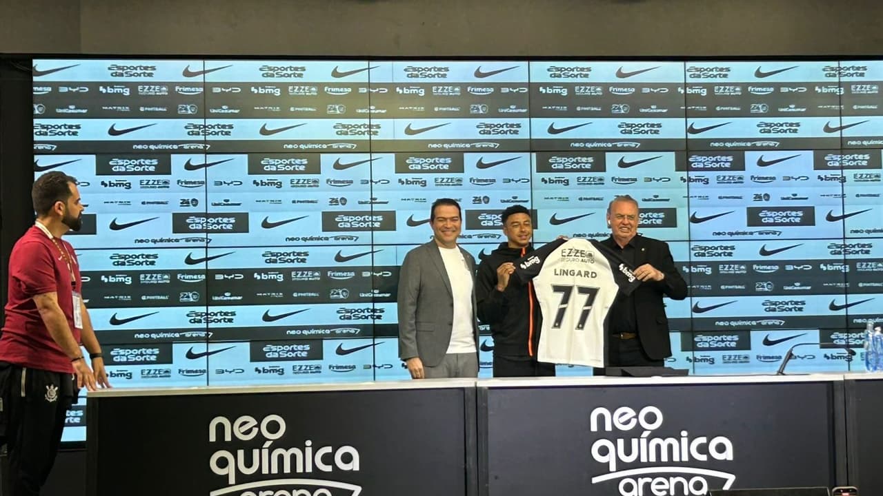 Lingard relata sua escolha pelo Corinthians e afirma: 