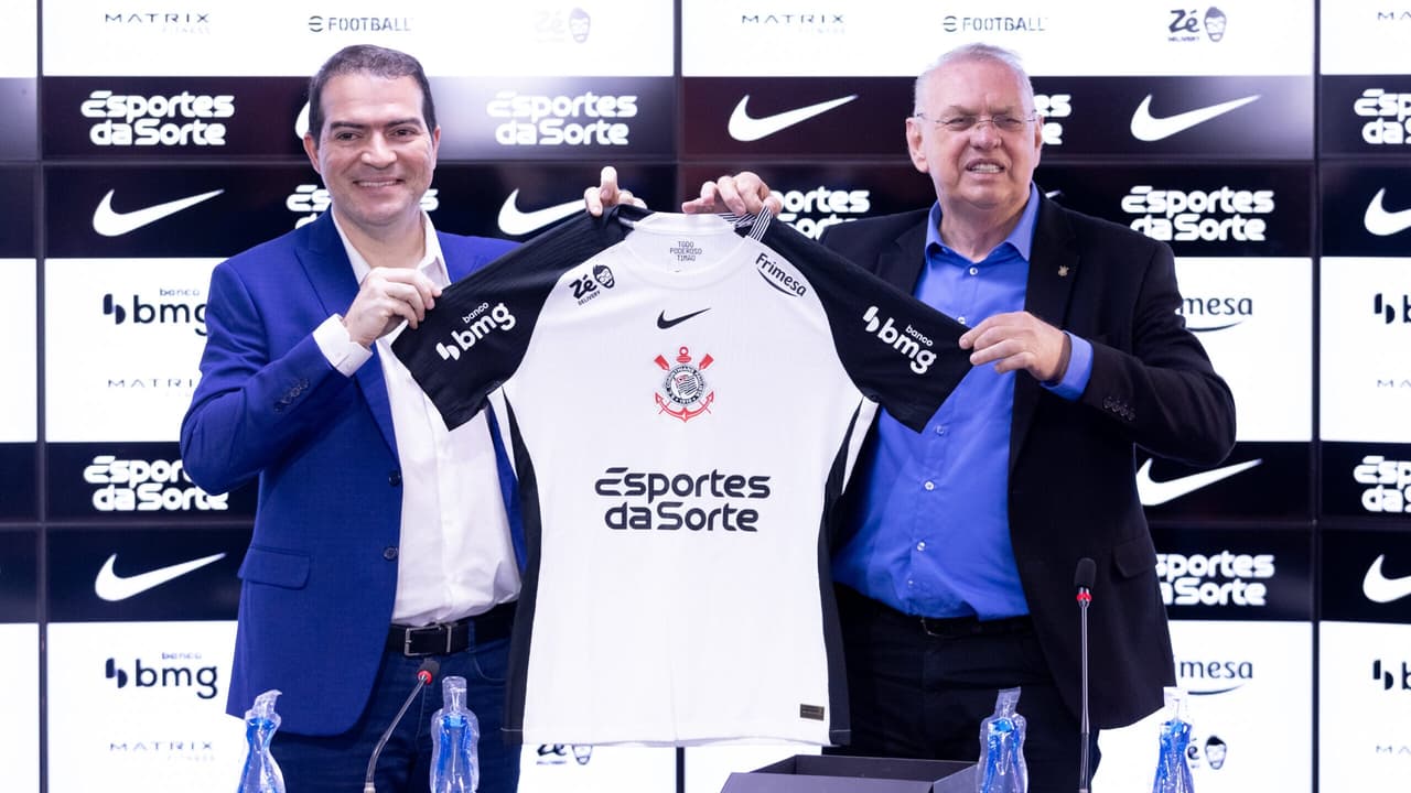 Corinthians Anuncia Sete Novos Reforços e Aumenta Três Vezes Suas Contratações para 2025