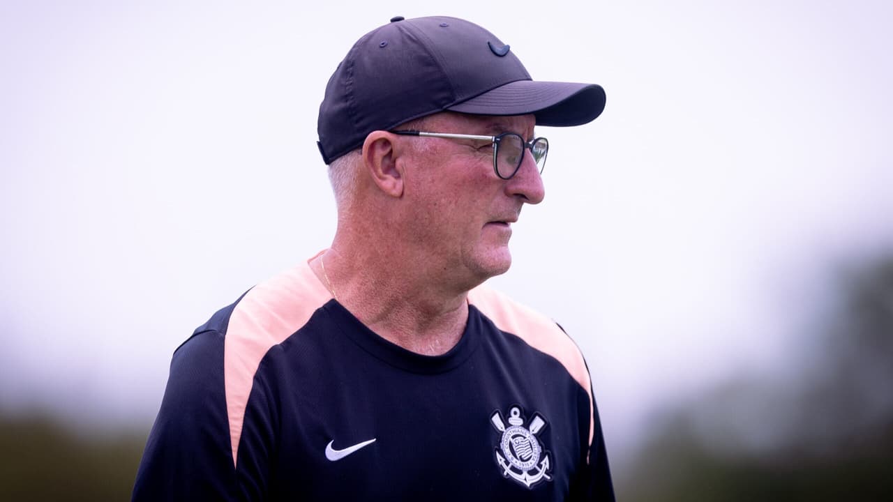 Corinthians Anuncia Novidades Táticas no Setor Ofensivo para Enfrentar o Coritiba