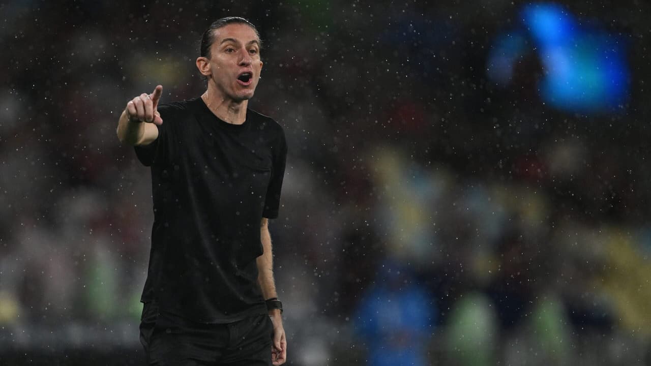 Ídolo do Flamengo Elogia Caráter e Talento de Filipe Luís como Treinador