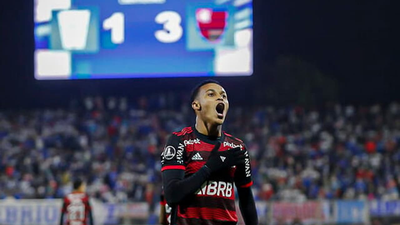 FIFA Favorece Flamengo em Litígio de Transferência; Clube Recorre ao CAS para Decisão Final