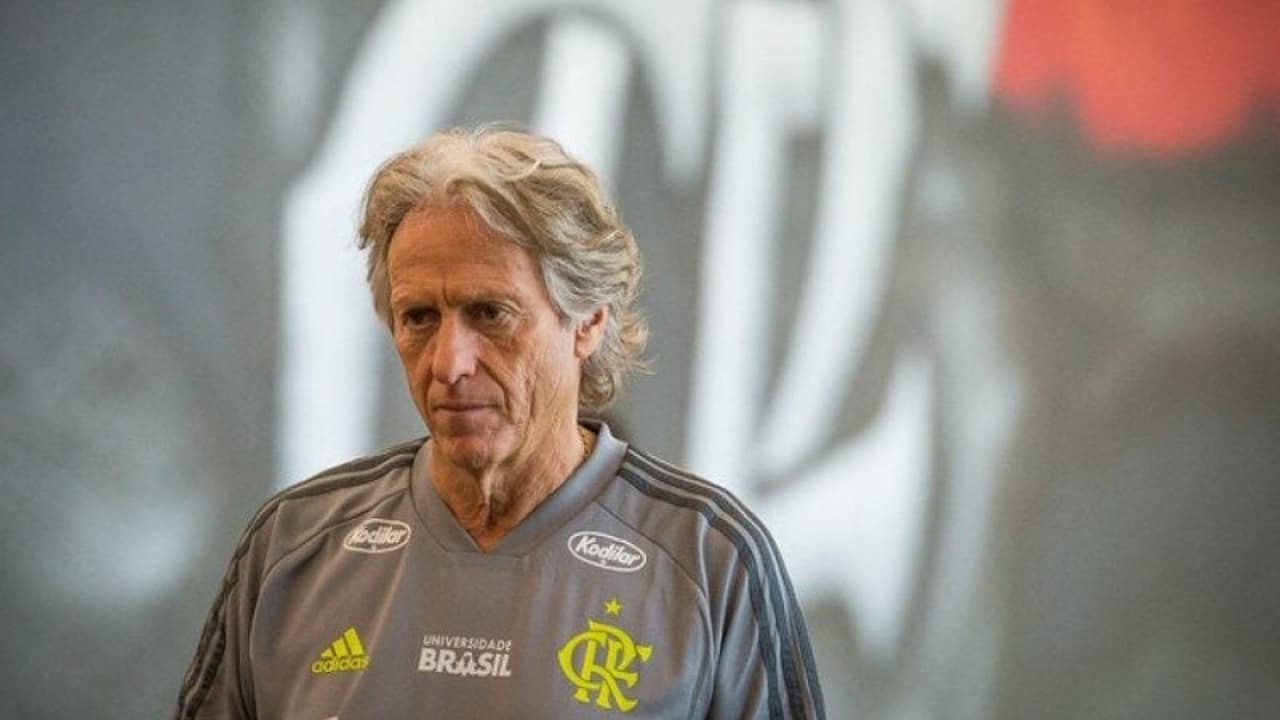 Diego Ribas revela que Jorge Jesus cogitou retorno ao Flamengo