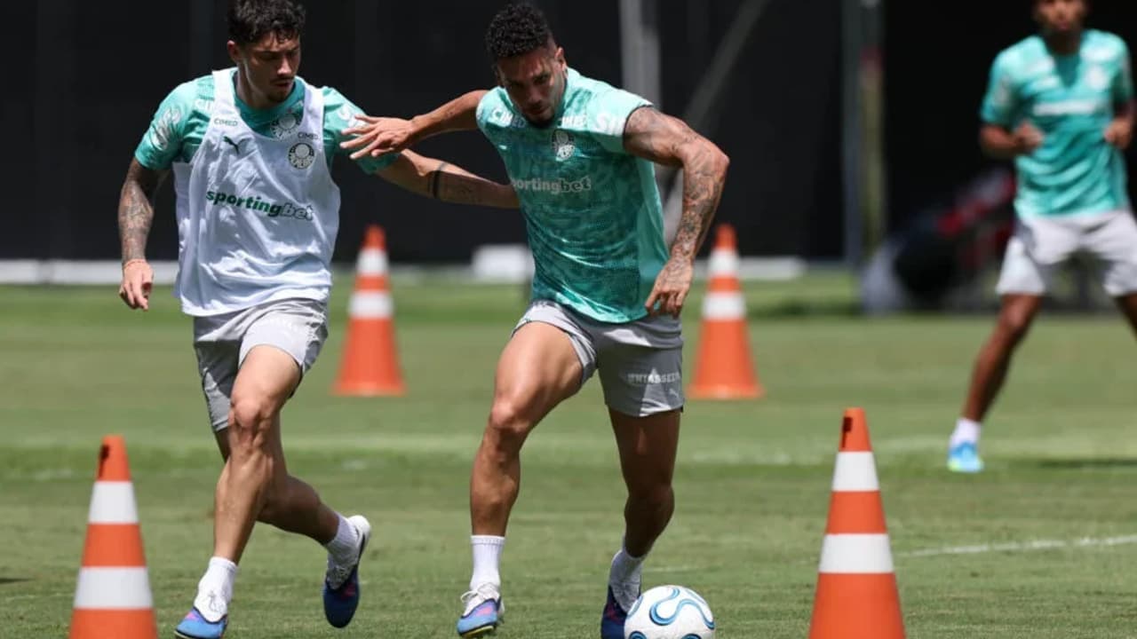 Palmeiras inicia preparação para Libertadores com presença de Paulinho