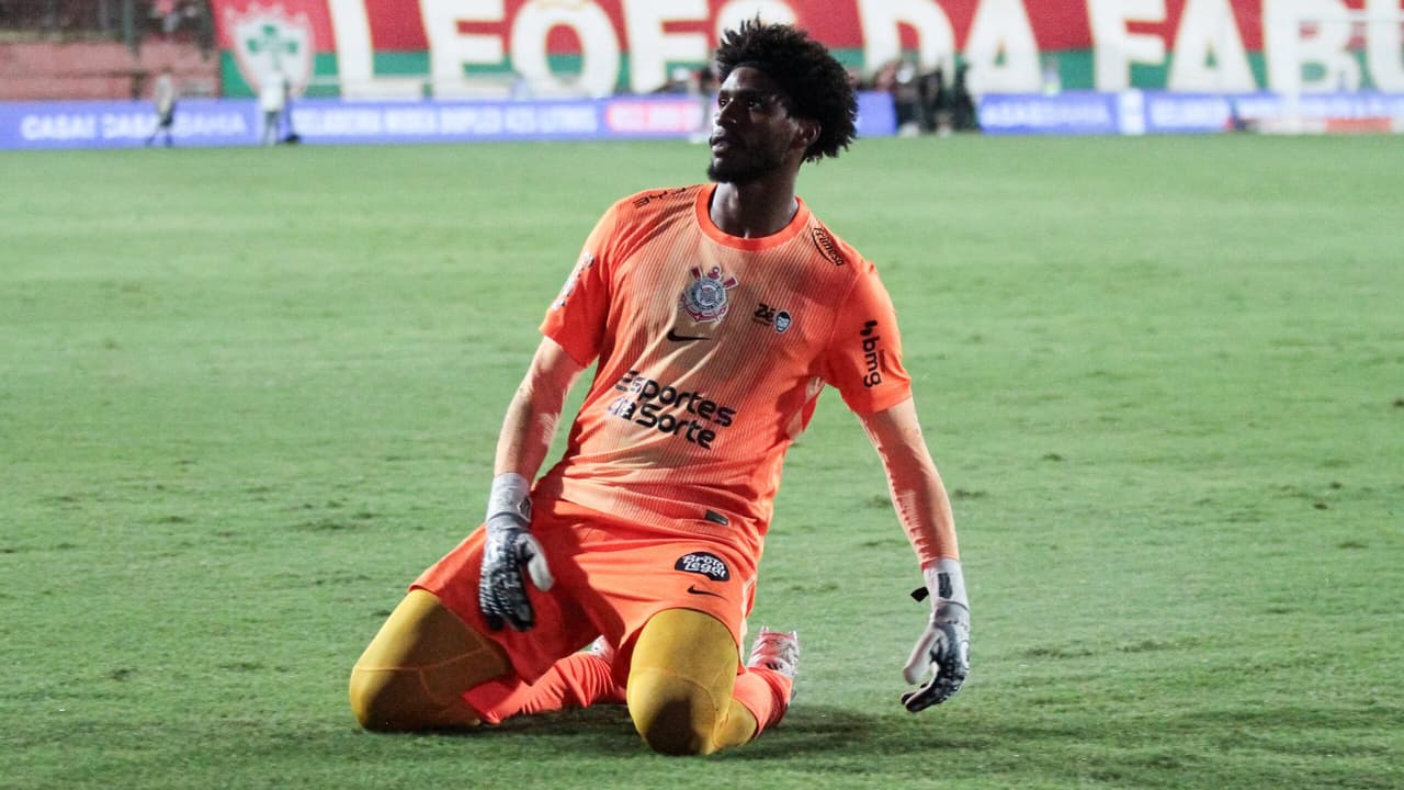 Corinthians: Torcedores da Portuguesa Indiciados por Racismo Contra Hugo Souza