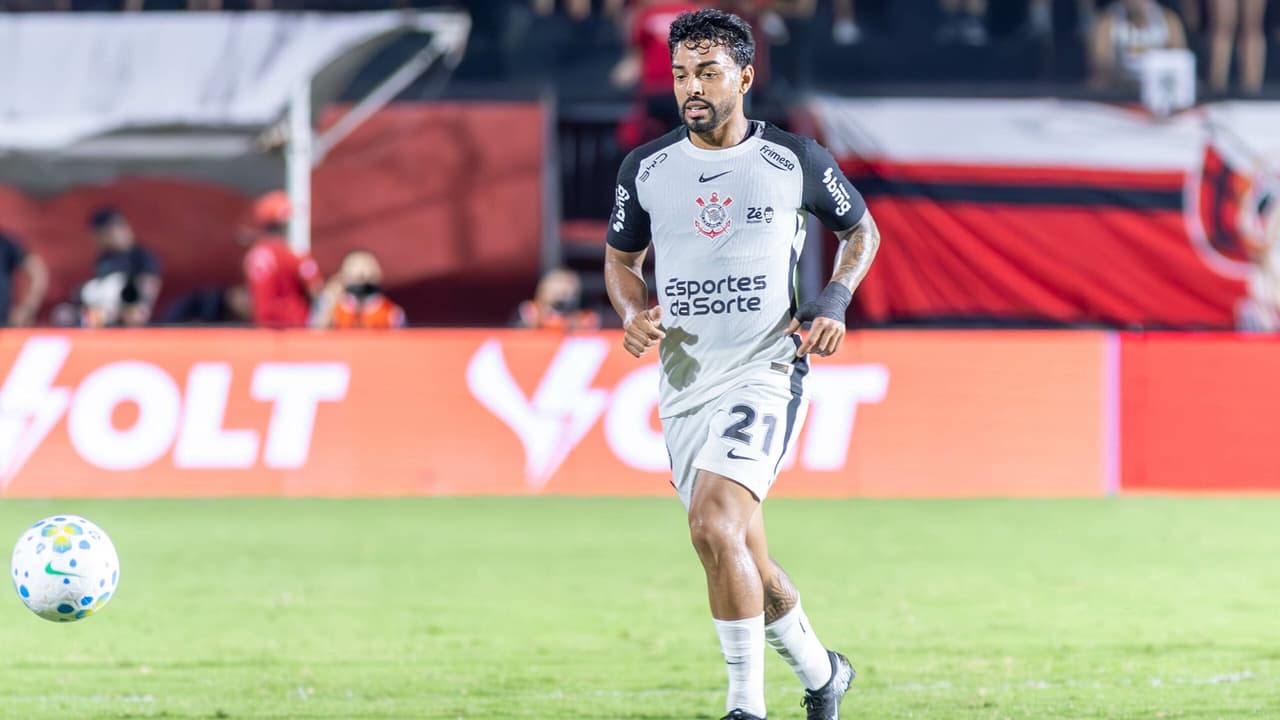 Bidu destaca desafios do empate contra o Vitória: 