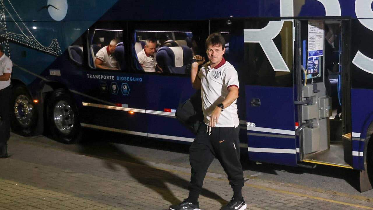 Diniz define time do Corinthians para duelo decisivo contra o Barra