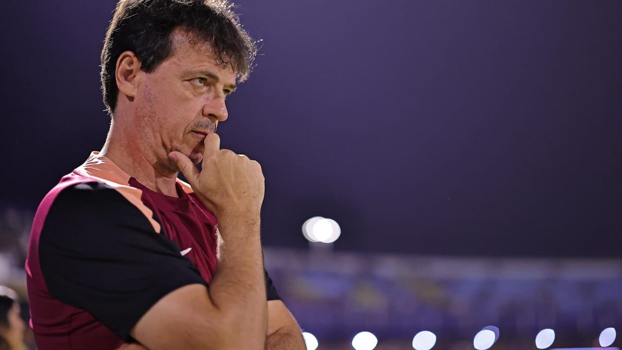 Diniz vê Corinthians com 'sua cara', mas lamenta pouco tempo de treino