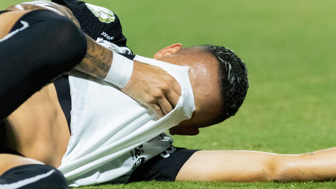 Corinthians: Atacante Diagnóstico de Lesão no Ligamento do Joelho e Irá se Submeter a Cirurgia