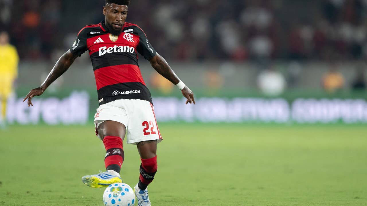Royal Expõe Rivalidade com Varela e Enfatiza Prioridade do Flamengo na Copa do Brasil