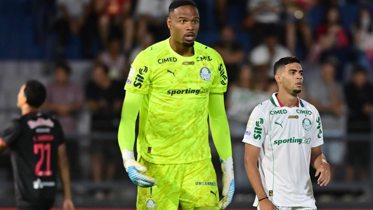 Carlos Miguel vira assunto após empate do Palmeiras na Libertadores: 'Surreal'
