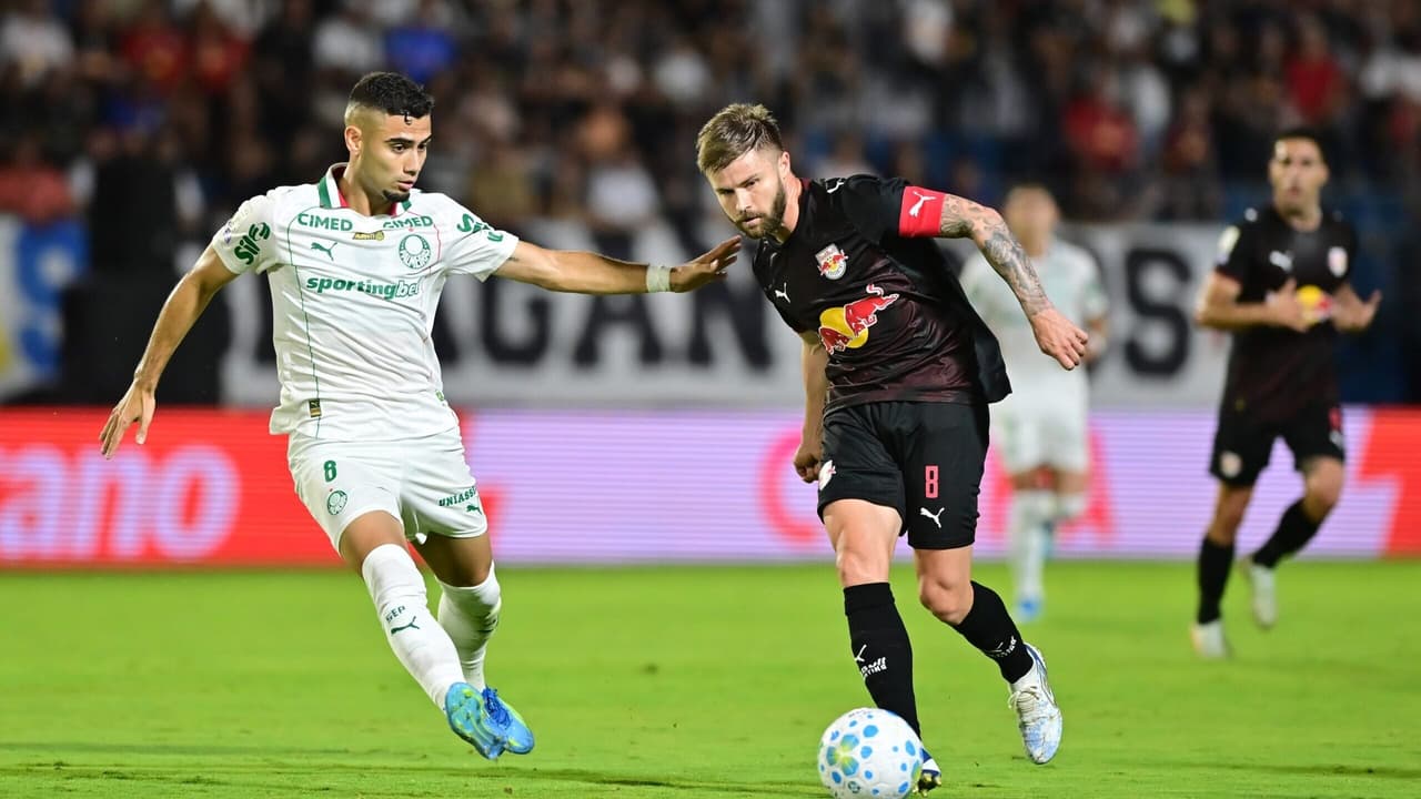 Gol perdido em Bragantino x Palmeiras vira assunto: 'Não pode'