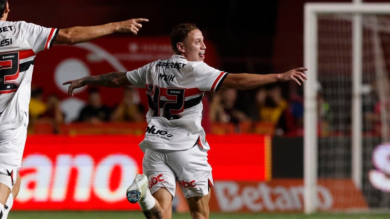 Roger Machado explica ausência de Maik no São Paulo e justifica escolhas